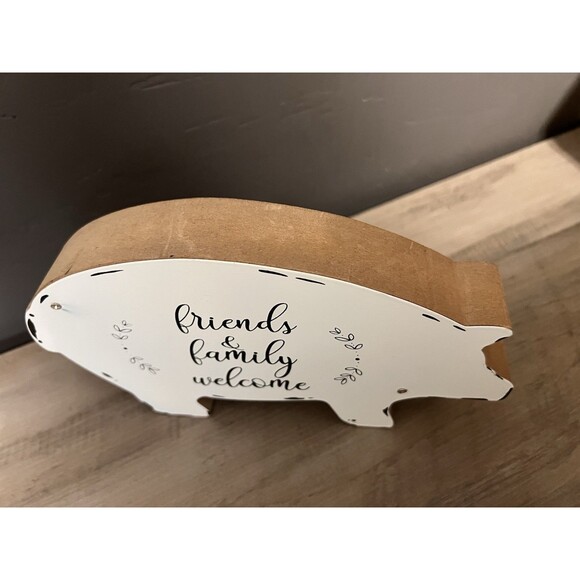 Friends & Family Welcome Rustic Pig Wooden Farmhouse Country Tabletop Decor - Picture 4 of 5